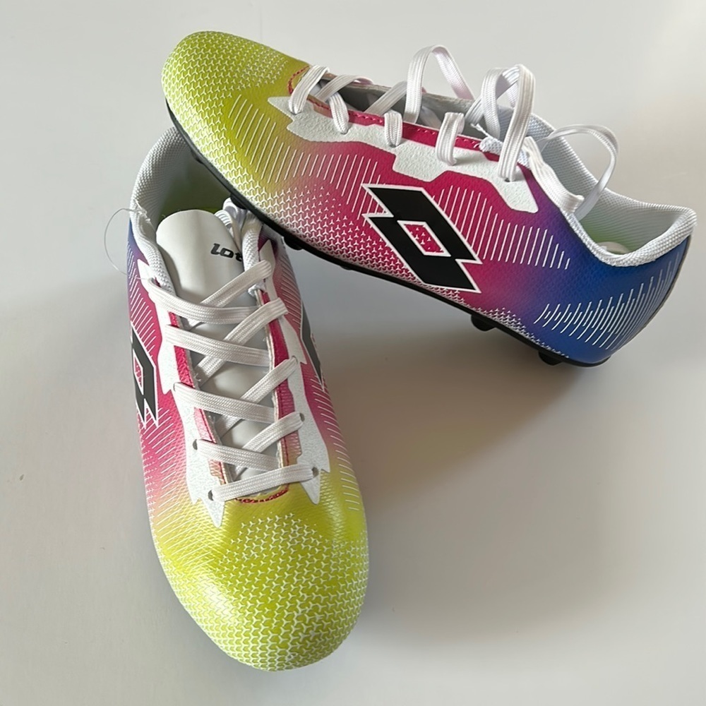 Lotto cleats sz 5